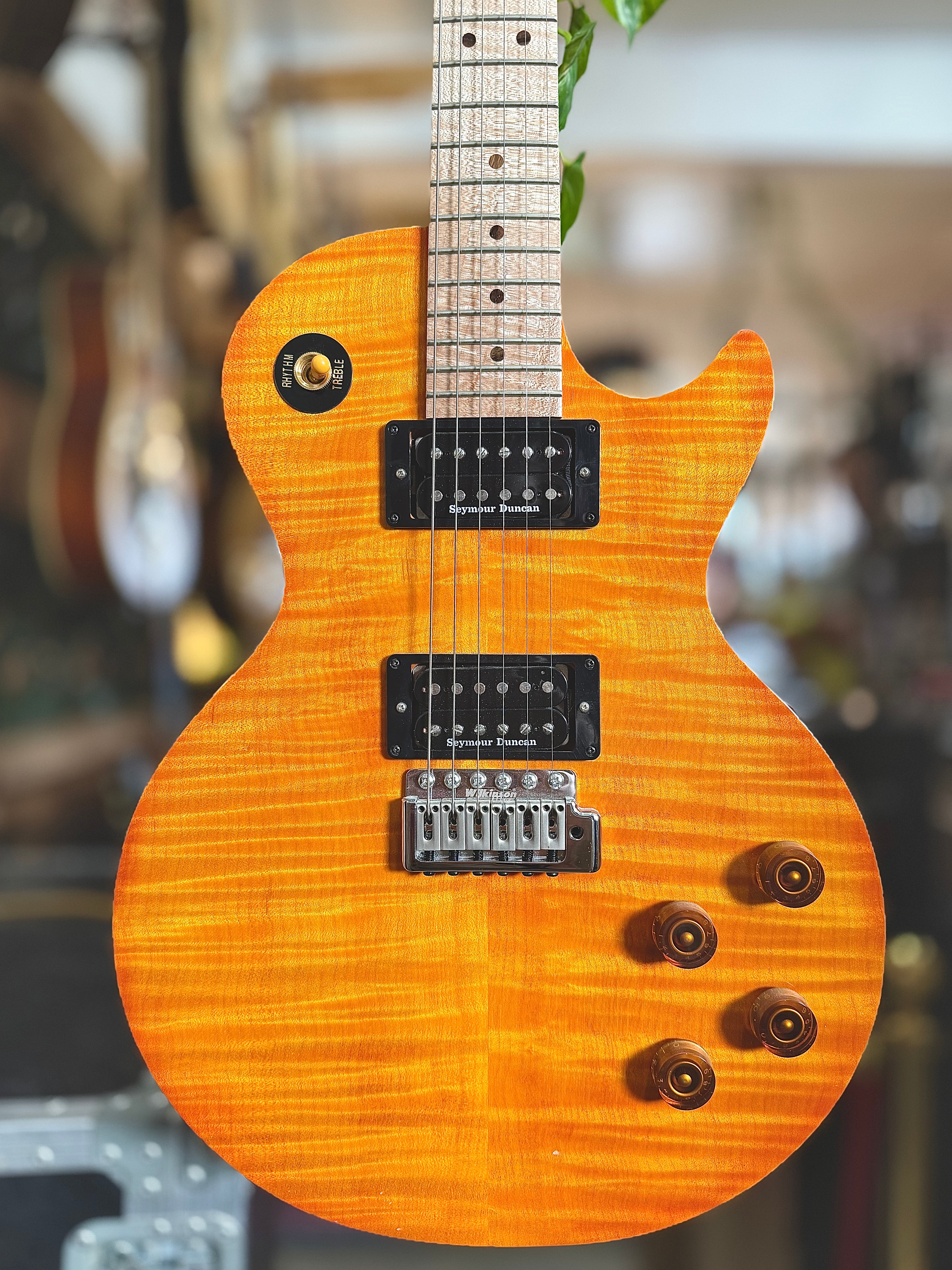 Grant | Flat Top | LP Style | Capri Orange | Made in Australia 🇦🇺 Grant | Flat Top | LP Style | Capri Orange | Made in Australia 🇦🇺